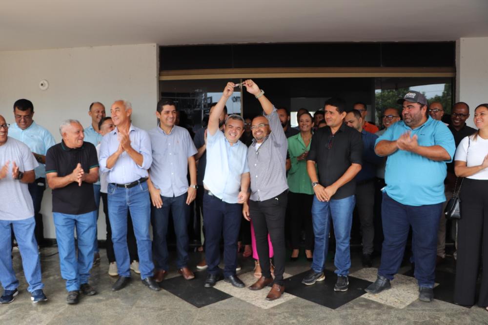 Porto Nacional fortalece trabalho social, segurança e infraestrutura, com novos veículos e máquinas