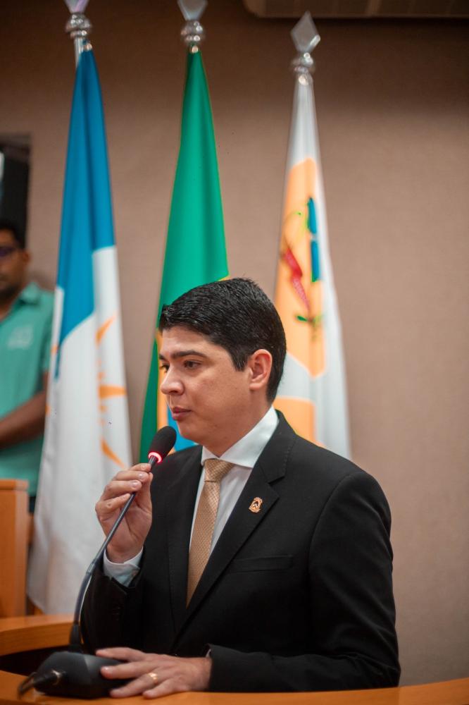 Prefeito Celso Morais prestigia posse da nova mesa diretora da Câmara Municipal de Paraíso do Tocantins