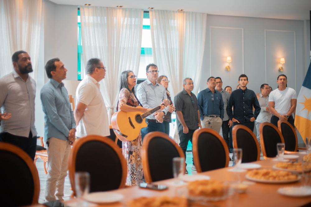 Prefeito Celso Morais Recebe Conselho de Pastores de Paraíso em seu gabinete