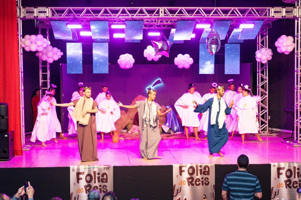 Folia de Reis é realizada no Cora Coralina