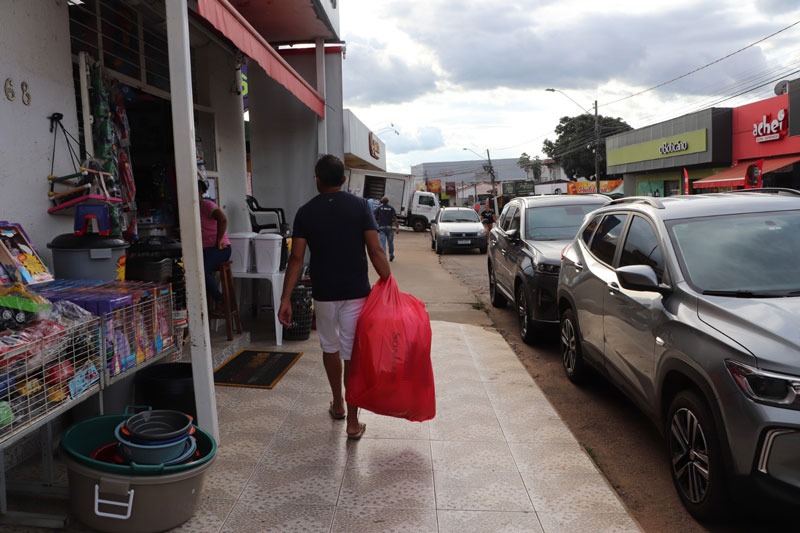 Última semana da campanha Natal Feliz aquece o comércio portuense